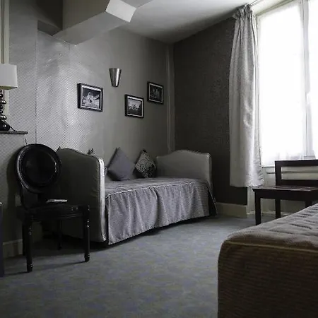 Hotel De La Banniere De France Laon