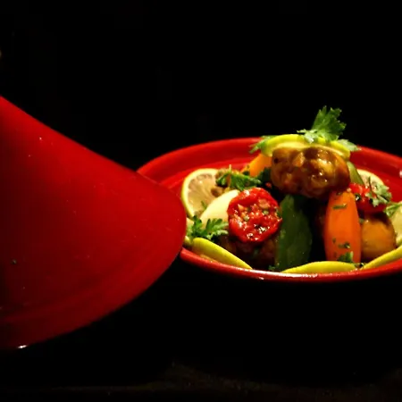 Hotel De La Banniere De France Laon