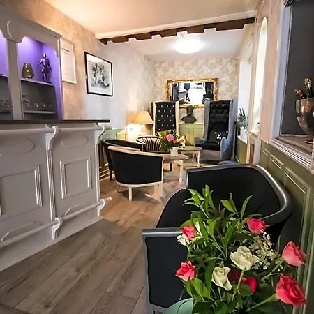 Szálloda De La Banniere De France 3*