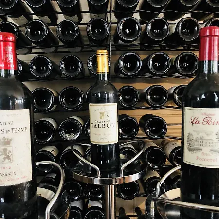 De La Banniere De France Hotel