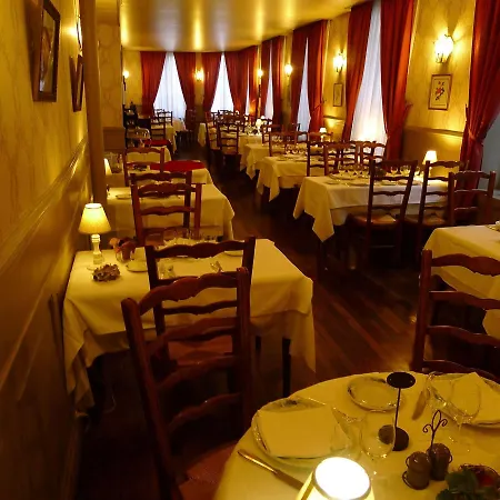 Hotel De La Banniere De France