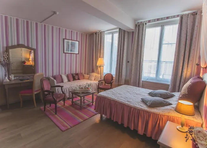 Hotel De La Banniere De France Laon