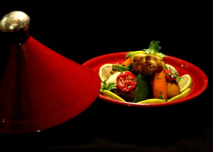 Hotel De La Banniere De France Laon