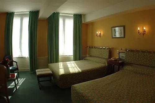 Hotel De La Banniere De France 3*