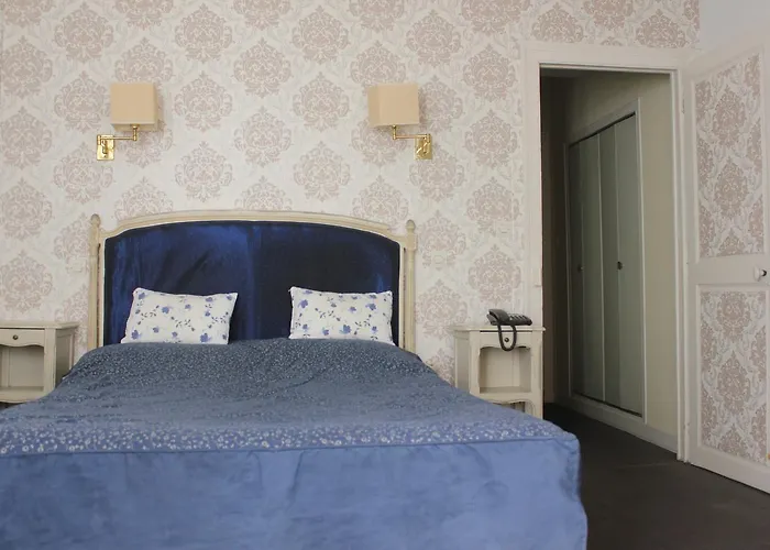 De La Banniere De France 3*